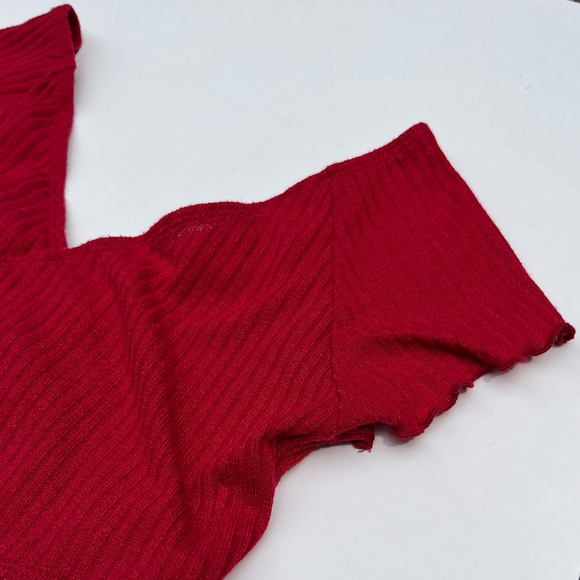 Red Crop Top - Picture 3 of 4